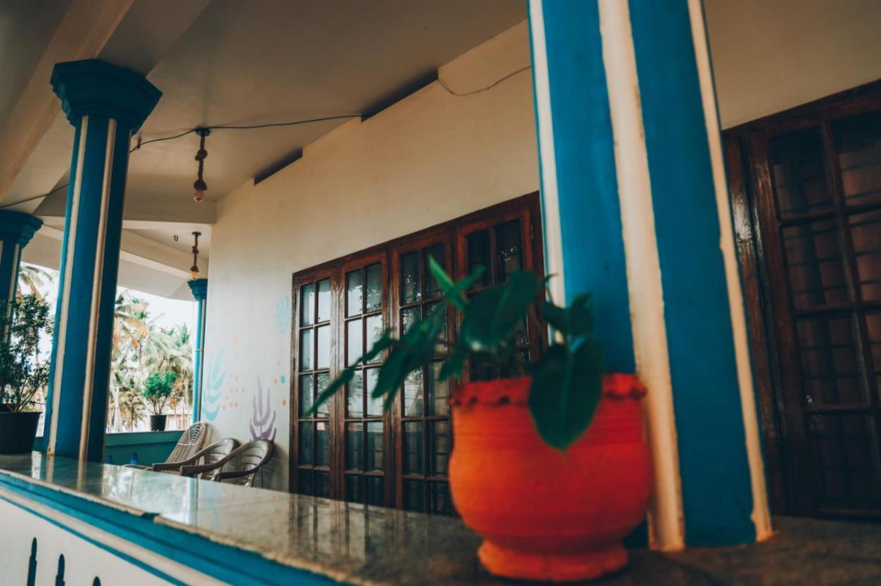 Surf N Sea Hotel Thiruvananthapuram Kültér fotó