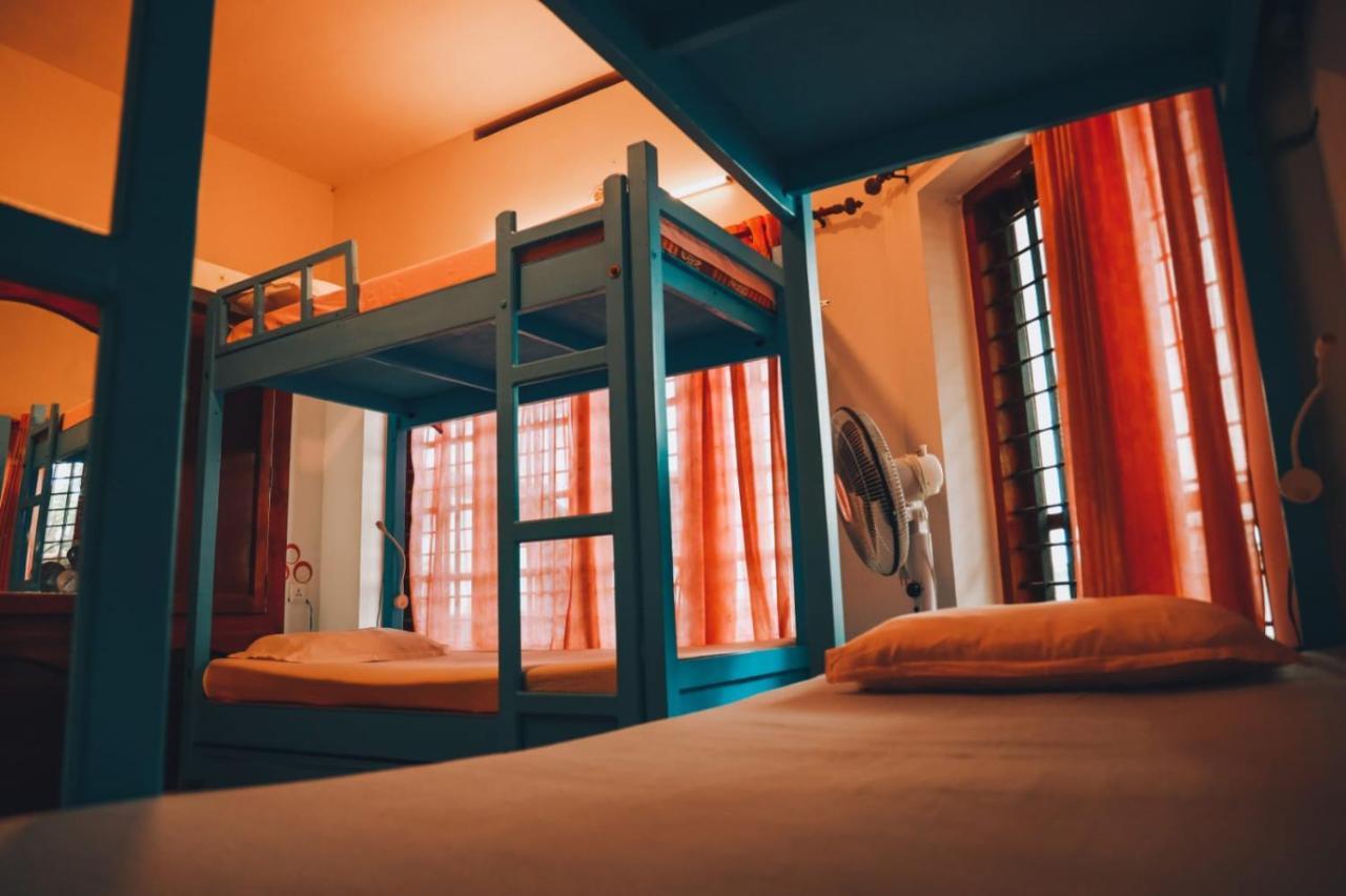 Surf N Sea Hotel Thiruvananthapuram Kültér fotó